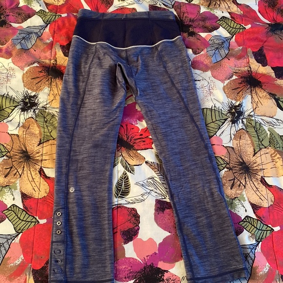 Lululemon Ride On Crop - Picture 3 of 11